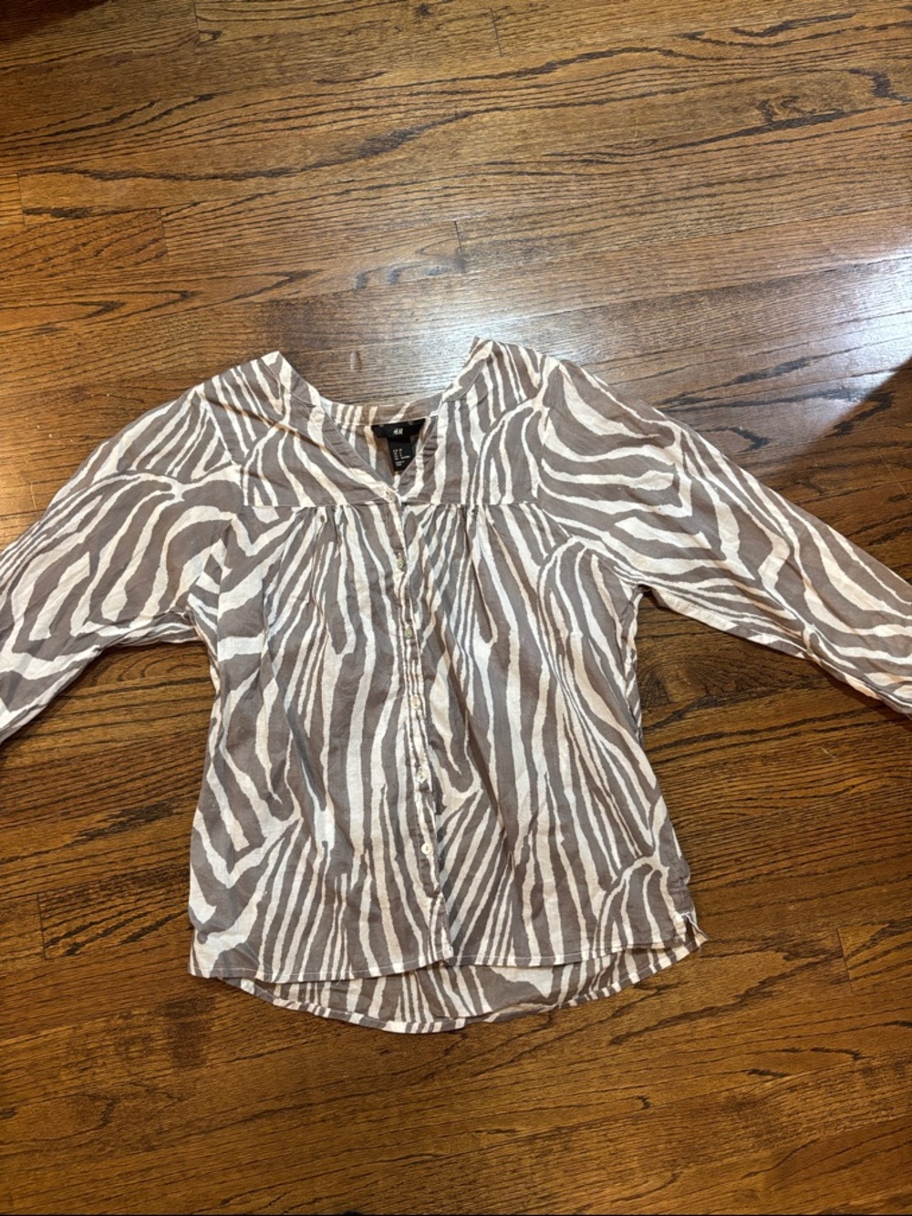 H&M Taupe and White Zebra-Print Button Front Blouse